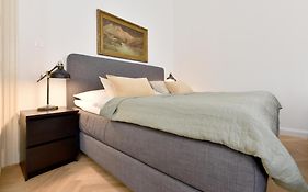 Apartman S Balkonom