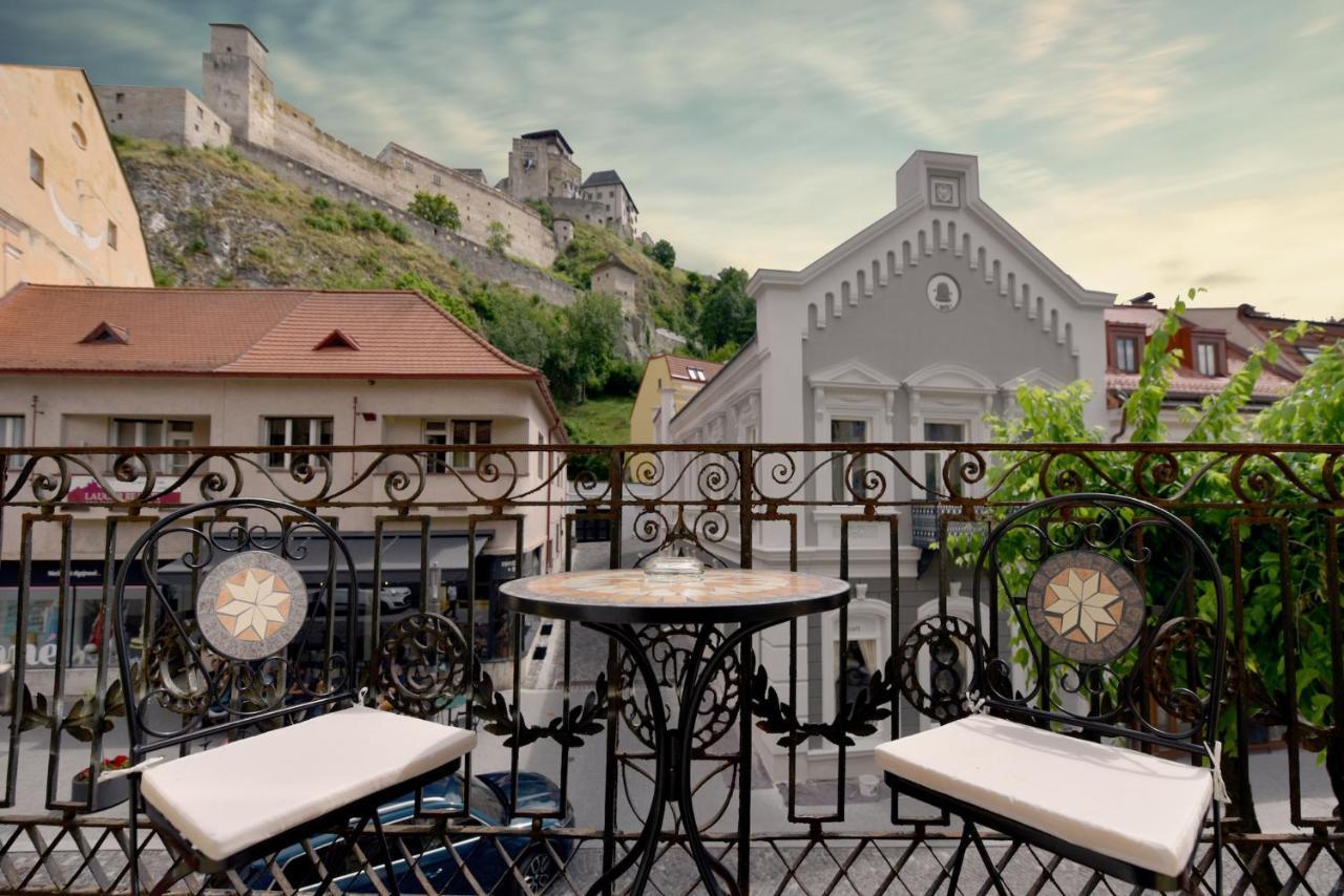 Apartman S Balkonom Trencin Exterior photo