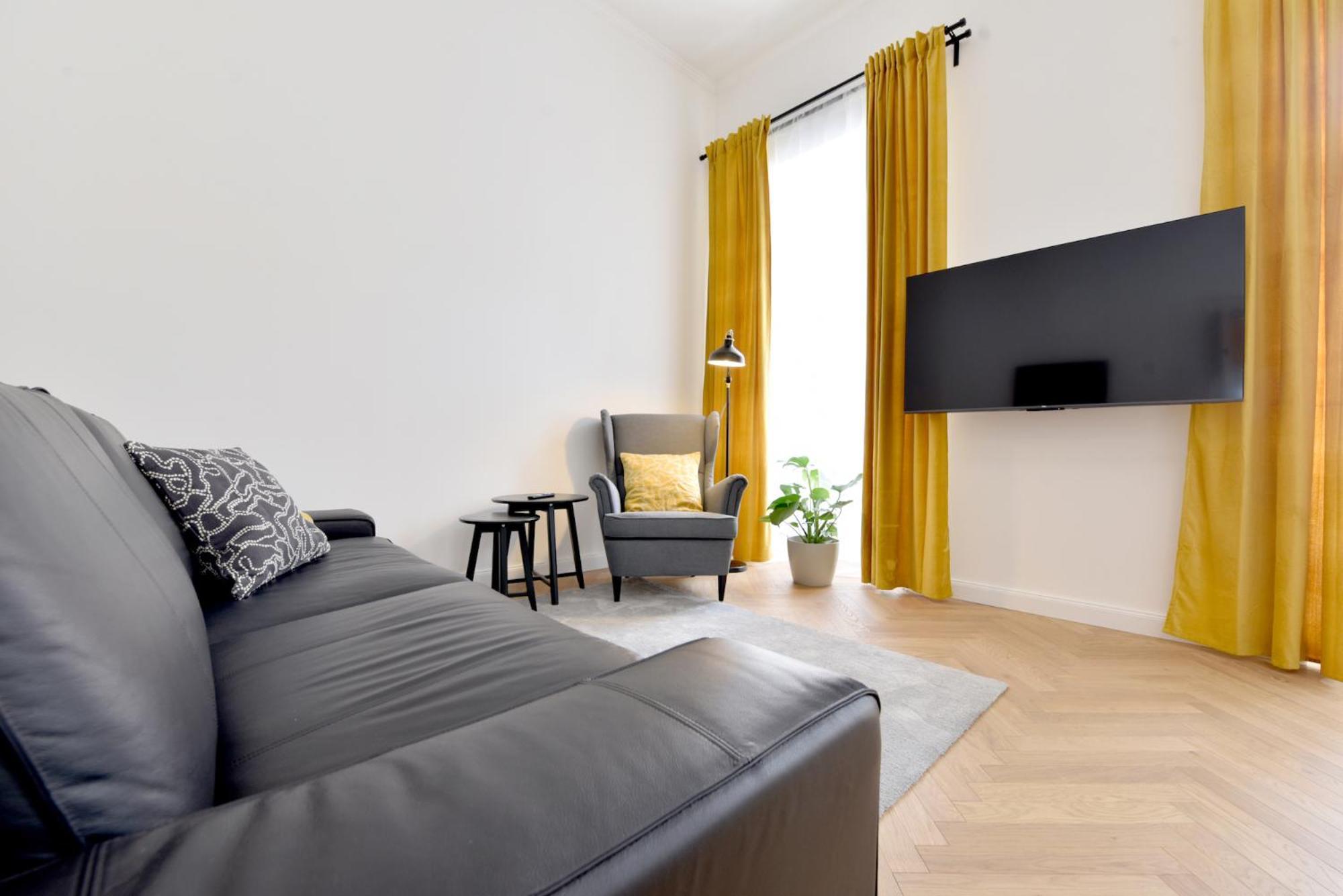 Apartman S Balkonom Trencin Exterior photo